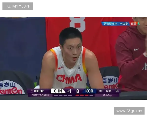 中国男篮三分失准低迷半场两中 中国男篮三分失准低迷半场两中